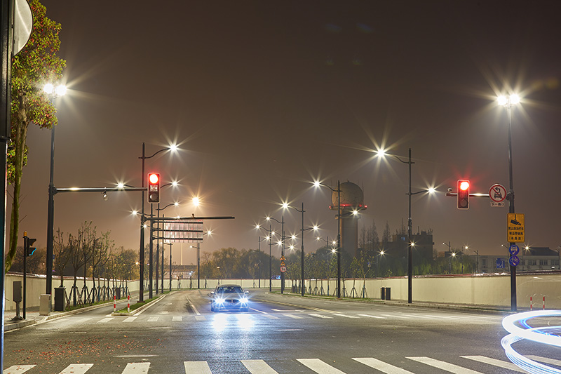 道路照明：打造城市夜間經(jīng)濟(jì)的新亮點(diǎn)